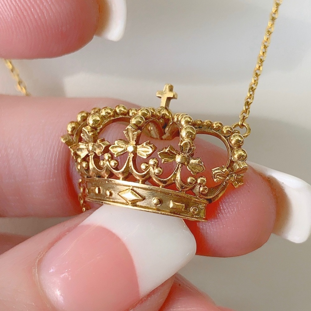 đĽ 18K Diamond Cut Princess Crown Necklace HEAVY - Picture 5 of 8